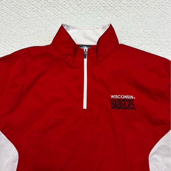 Knights Apparel Wisconsin Badgers Quarter Zip Pullover Windbreaker Men’s Large - Picture 1 of 7
